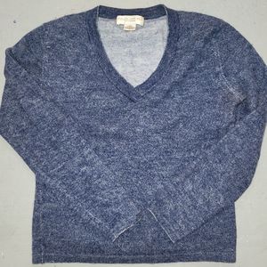 Cashmere v-neck sweater